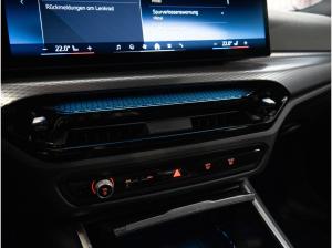 BMW 330 e xDrive Touring NEUJAHRAKTION