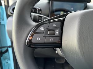 Leapmotor T03 Design PDC DAB+ Totwinkel Rückfahrk.