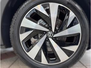 Volkswagen ID.5 PRO PERFORMANCE 82 kWh+WÄPU+AHK+360°+CARPLAY+20'"+IQ.LIGHT+ACC+NAVI