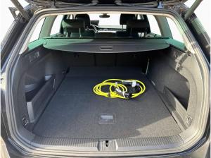 Volkswagen Passat Variant GTE 1.4 TSI 6-DSG AHK KAMERA LED