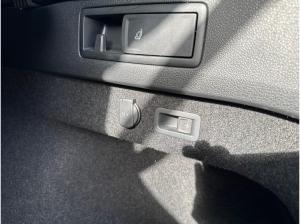 Volkswagen Passat Variant GTE 1.4 TSI 6-DSG AHK KAMERA LED