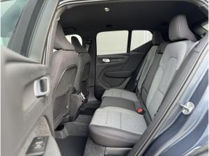 Volvo XC40 B4 Plus Black Edition