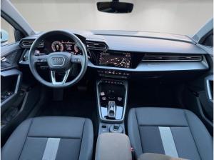 Audi A3 Sportback 30 TFSI Sonos 18" Head-Up Kamera Navi