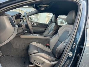 Volvo XC60 B5 AWD PLUS BLACK EDITION - sofort lief. -