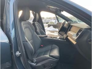 Volvo XC60 B5 AWD PLUS BLACK EDITION - sofort lief. -