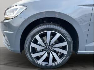 Volkswagen Touran Highline 1,5 TSI  150 PS DSG AHK STHZG PANO KEYLESS