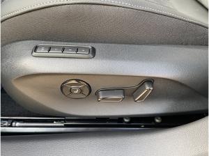 Skoda Superb Combi Sportline Navi DCC PANO AHK eHeck