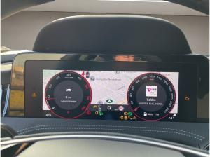 Skoda Superb Combi Sportline Navi DCC PANO AHK eHeck