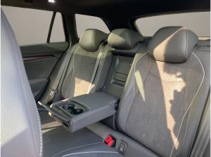 Skoda Superb Combi Sportline Navi DCC PANO AHK eHeck