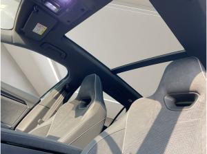 Skoda Superb Combi Sportline Navi DCC PANO AHK eHeck