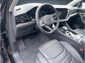 Volkswagen Touareg Elegance ACC Matrix AHK Luftfederung