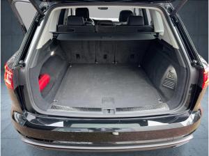 Volkswagen Touareg Elegance ACC Matrix AHK Luftfederung