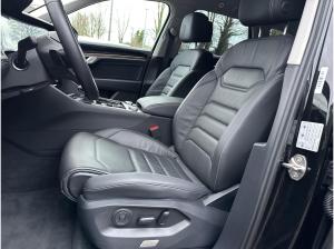 Volkswagen Touareg Elegance ACC Matrix AHK Luftfederung