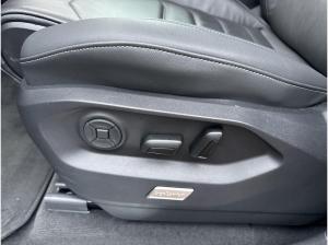 Volkswagen Touareg Elegance ACC Matrix AHK Luftfederung