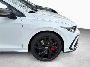 Volkswagen Golf VIII GTE 1.4l TSI eHybrid 6-DSG NAVI KAMERA