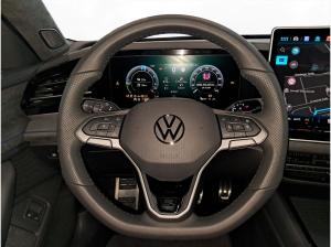 Volkswagen Passat R-Line 1,5 eHybrid / DSG