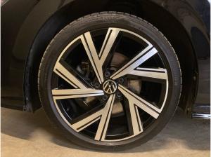 Volkswagen Golf VIII Variant 2.0 TDI R-Line*AHK*ACC*LED*DSG