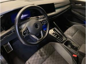 Volkswagen Golf VIII Variant 2.0 TDI R-Line*AHK*ACC*LED*DSG
