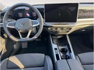Volkswagen Passat Elegance 2,0 l TDI TDI Business*AHK*IQ.Drive*WINTERRÄDER