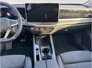 Volkswagen Passat Elegance 2,0 l TDI TDI Business*AHK*IQ.Drive*WINTERRÄDER