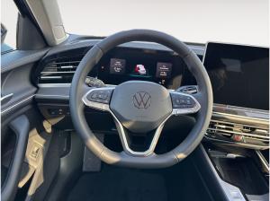 Volkswagen Passat Elegance 2,0 l TDI TDI Business*AHK*IQ.Drive*WINTERRÄDER