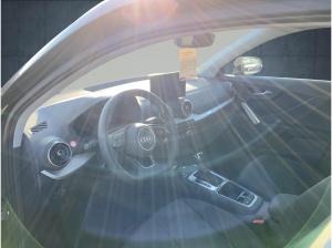 Audi Q2 advanced 35 TFSI S tr. Matrix AHK 17 Navi GRA