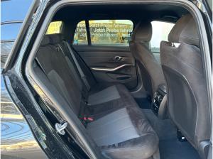 BMW 320 320i Tour. M-Sport 19-Zoll/HUD GARANTIE-06/2030
