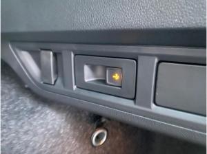 Skoda Octavia 2.0 TDI DSG Selection LED AHK RFK NAVI