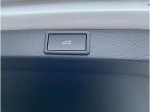 Skoda Octavia 2.0 TDI DSG Selection LED AHK RFK NAVI