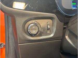 Opel Corsa F e Elegance LED+Navi+SHZ+Fernlichtass.+LM