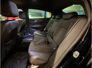 Opel Insignia B Grand Sport 2.0 SHT Business LED+SHZ