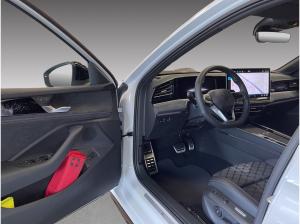 Volkswagen Passat Variant 2.0 TDI DSG R-Line Black Style AHK