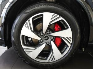 Audi Q6 e-tron quattro S line Matrix ACC Leder Kamera