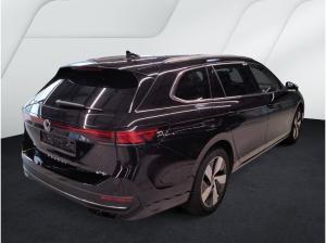 Volkswagen Passat Variant BUSINESS 1.5eTSI DSG ACC.AHK.AREA-VIEW.NAVI+VC.LED.APP-C.LKRD-HZG
