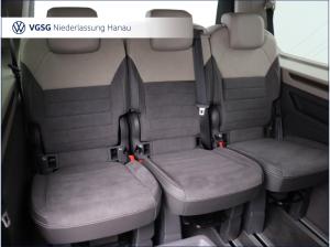 Volkswagen Multivan Style Lang 7 Sitze Vis-aVis AHK Navi LED