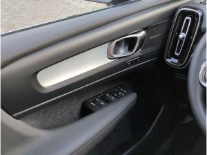 Volvo XC40 B3 B DKG Plus Dark+LichtPak+Standh.+SOFORT
