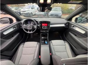Volvo XC40 B3 B DKG Plus Black Edition .