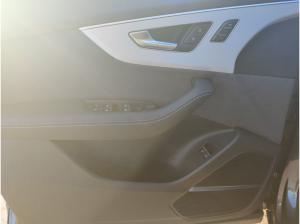 Audi Q8 TFSIe Hybrid S-Line AHK AllrLenk b+O Laser
