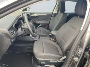 Ford Focus mit Fahrerassistenz und Easy-Paket,Panorama Dach