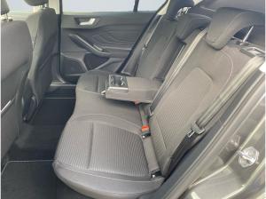 Ford Focus mit Fahrerassistenz und Easy-Paket,Panorama Dach