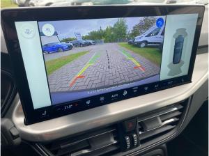 Ford Focus mit Fahrerassistenz und Easy-Paket,Panorama Dach
