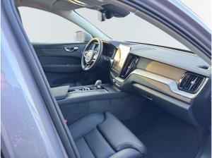 Volvo XC60 B5 Benzin AWD Core 19'' Panorama ACC Harman LED e-Sitze 360 Kamera DAB