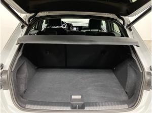 Audi A3 Sportback 30 TFSI advanced Sonos Head-Up Kamera 18" Navi
