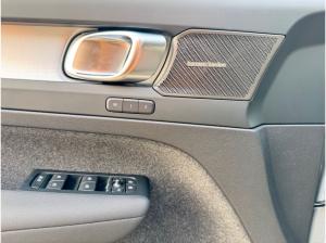 Volvo XC40 B3 Plus Black Edition