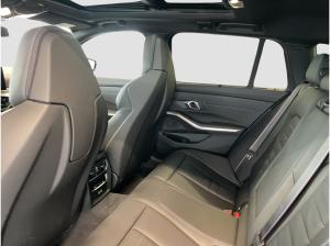 BMW 320 d xDrive Touring 🔥KOMBI-DEAL🔥M Sport EDITION AHK Individual