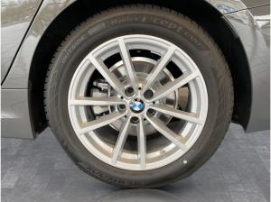 BMW 320 i Limousine M Sport AHK LiveCockpitProf HiFi