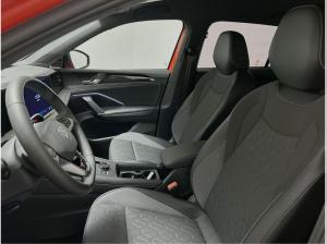 Volkswagen Tiguan 2.0 TDI DSG Goal CarPlay Matrix ACC AHK