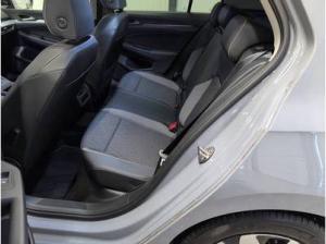 Volkswagen Golf VIII Lim. GOAL 1.5 eTSI 110kW DSG - SHZ AHK Rear View Navi LED Plus ACC LM Einparkhilfe MFL