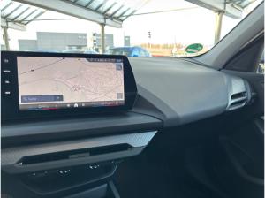 BMW 120 PremiumPaket/DriveAssi GARANTIE bis 01/2030