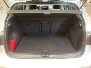 Volkswagen Golf VIII Lim. GOAL 1.5 eTSI 110kW DSG - SHZ AHK Rear View Navi LED Plus ACC LM Einparkhilfe MFL